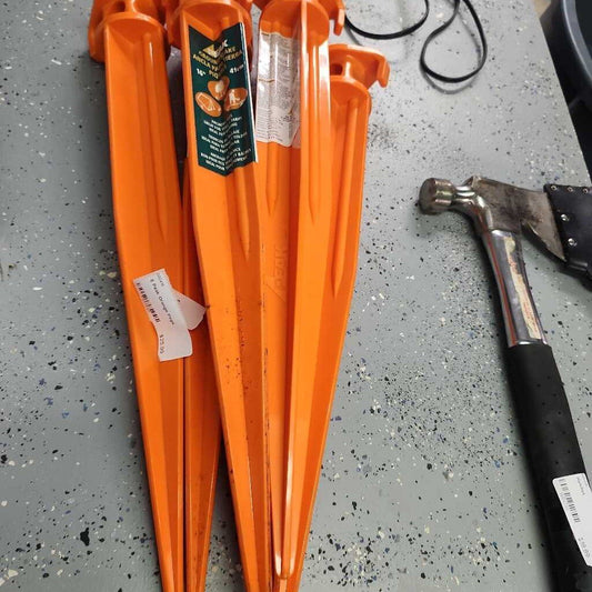 5 Peak Orange Pegs