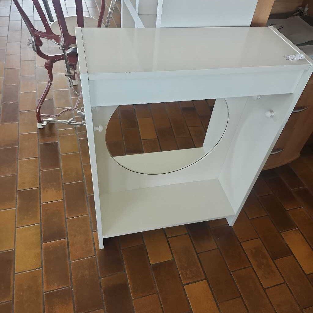 Shelf with Circle Mirror
