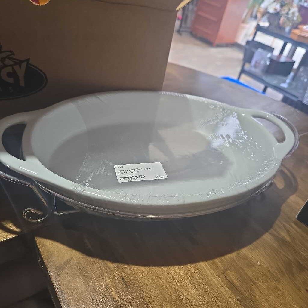 Casserole Dish With Metal Stand