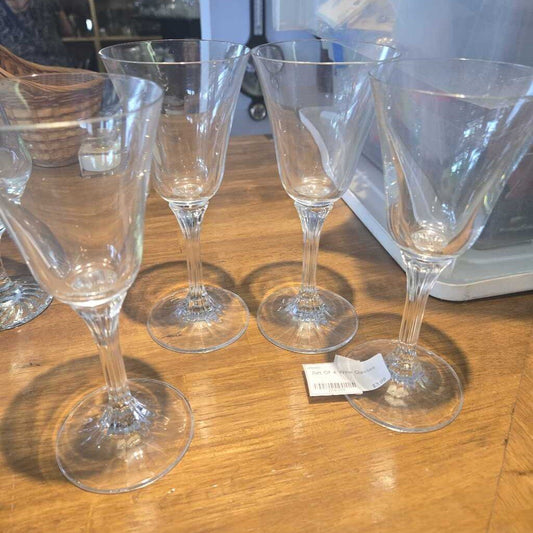 Set Of 4 Wine Glasses