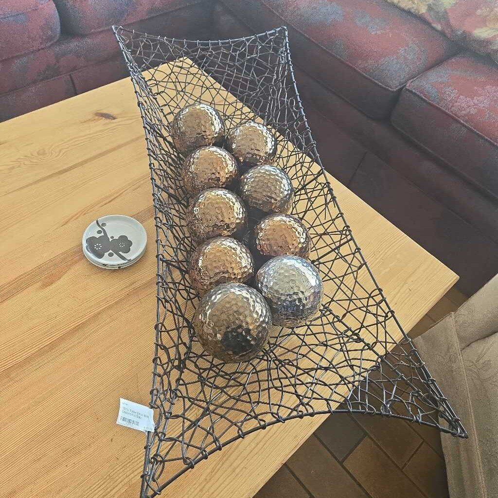Wire Table Deco With Decorative Balls