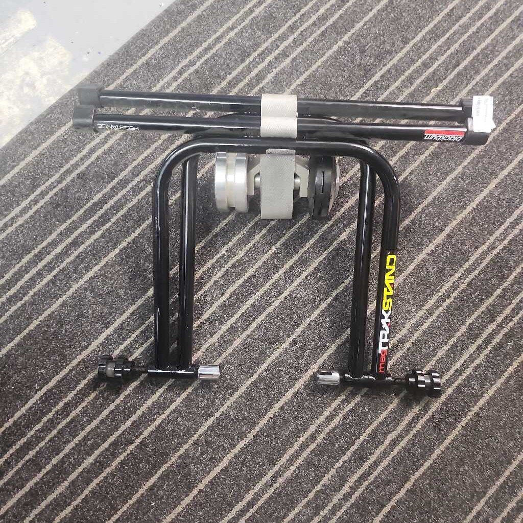 Mag Trakstand Bicycle Trainer
