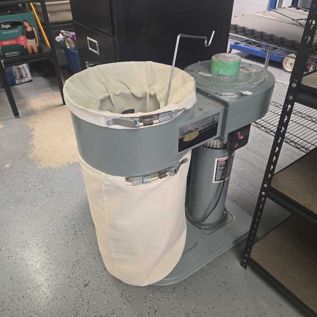 Delta Dust Collector