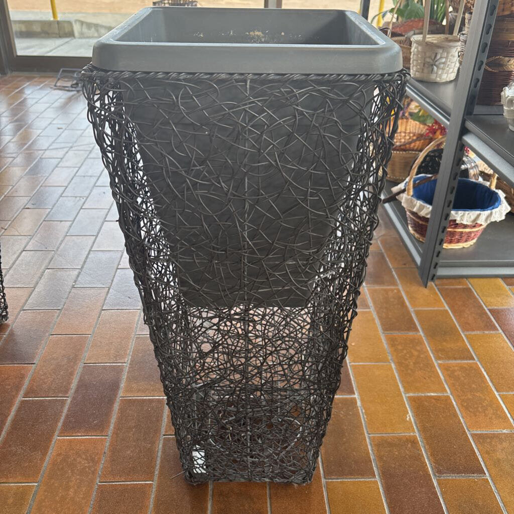 wire planter tall large