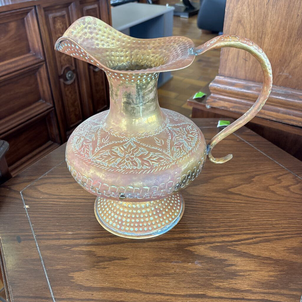 Brass Vase - Medium