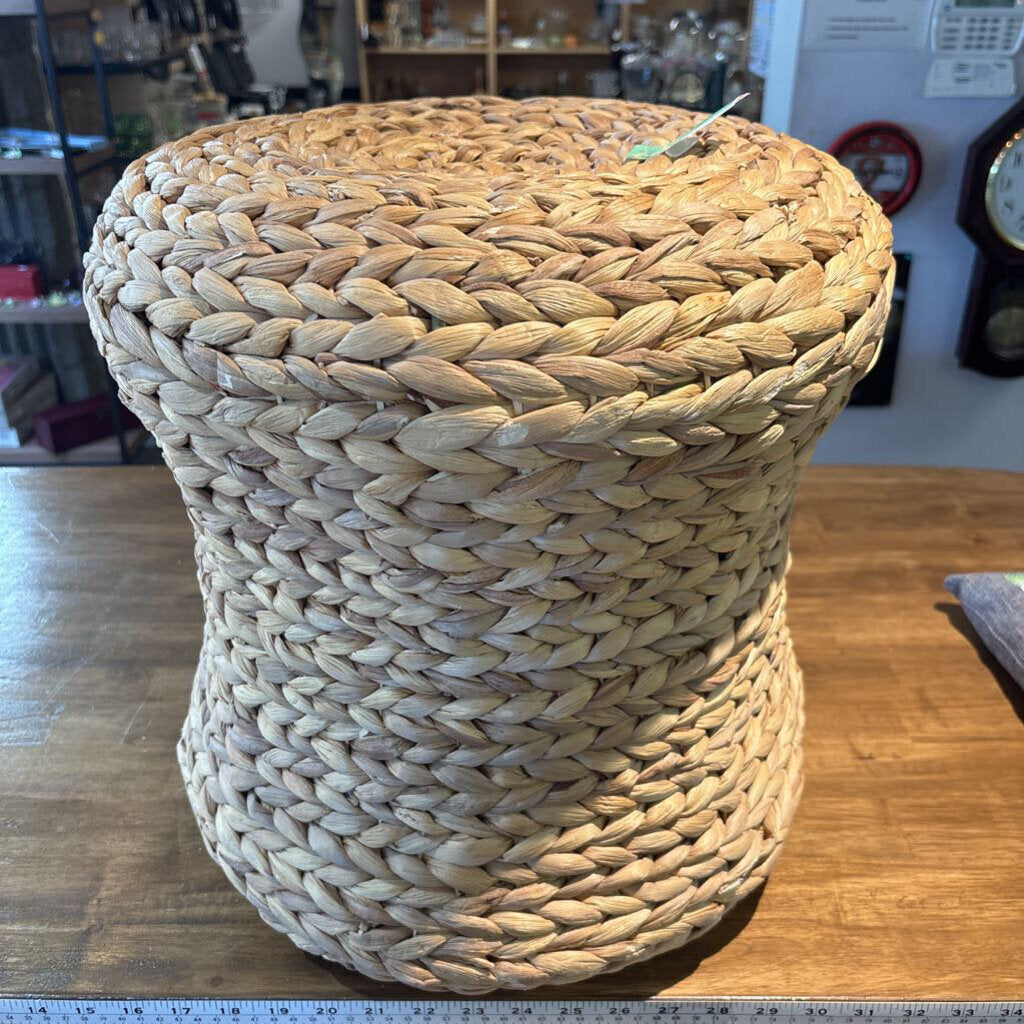 Wicker Table/Basket