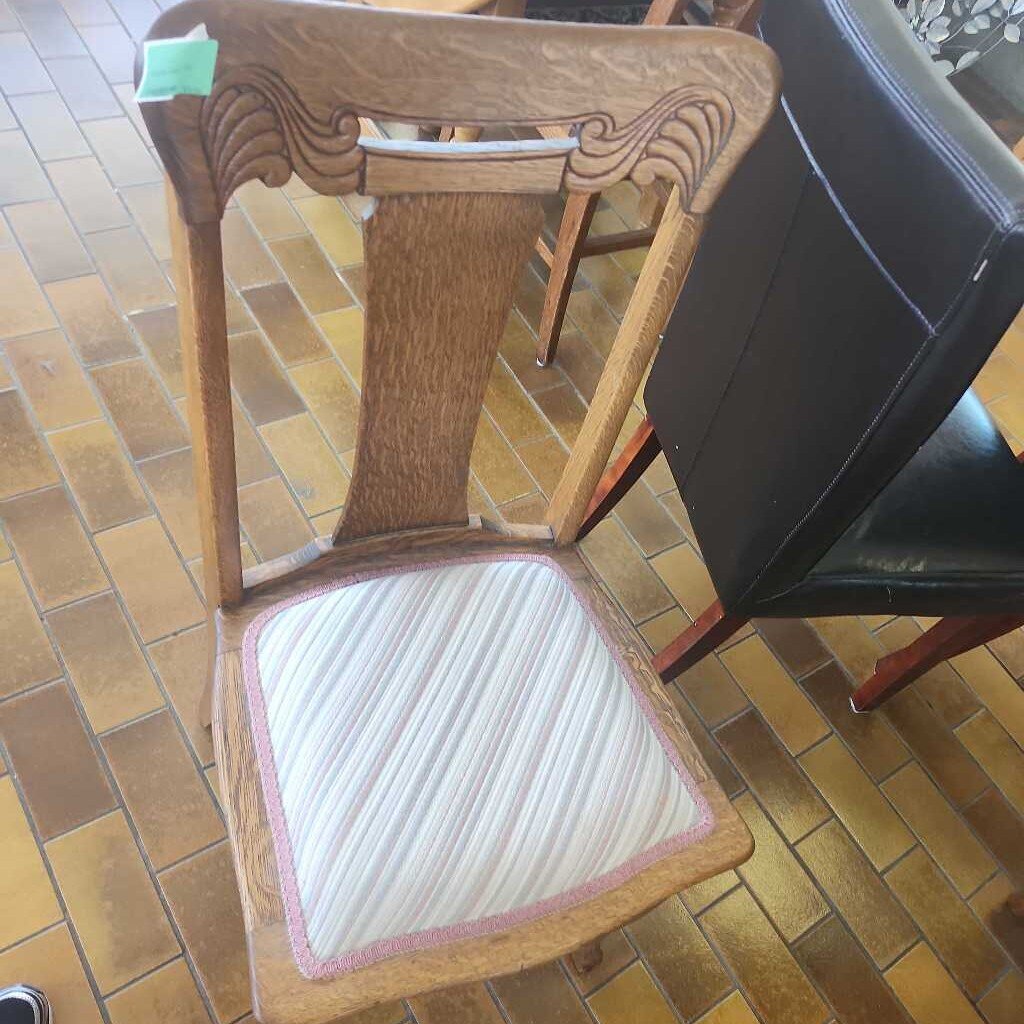 Wooden SIngle Chair