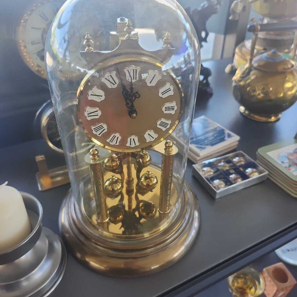 Anniversary Clock