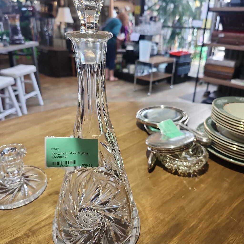 Pinwheel Crystal WIne Decanter