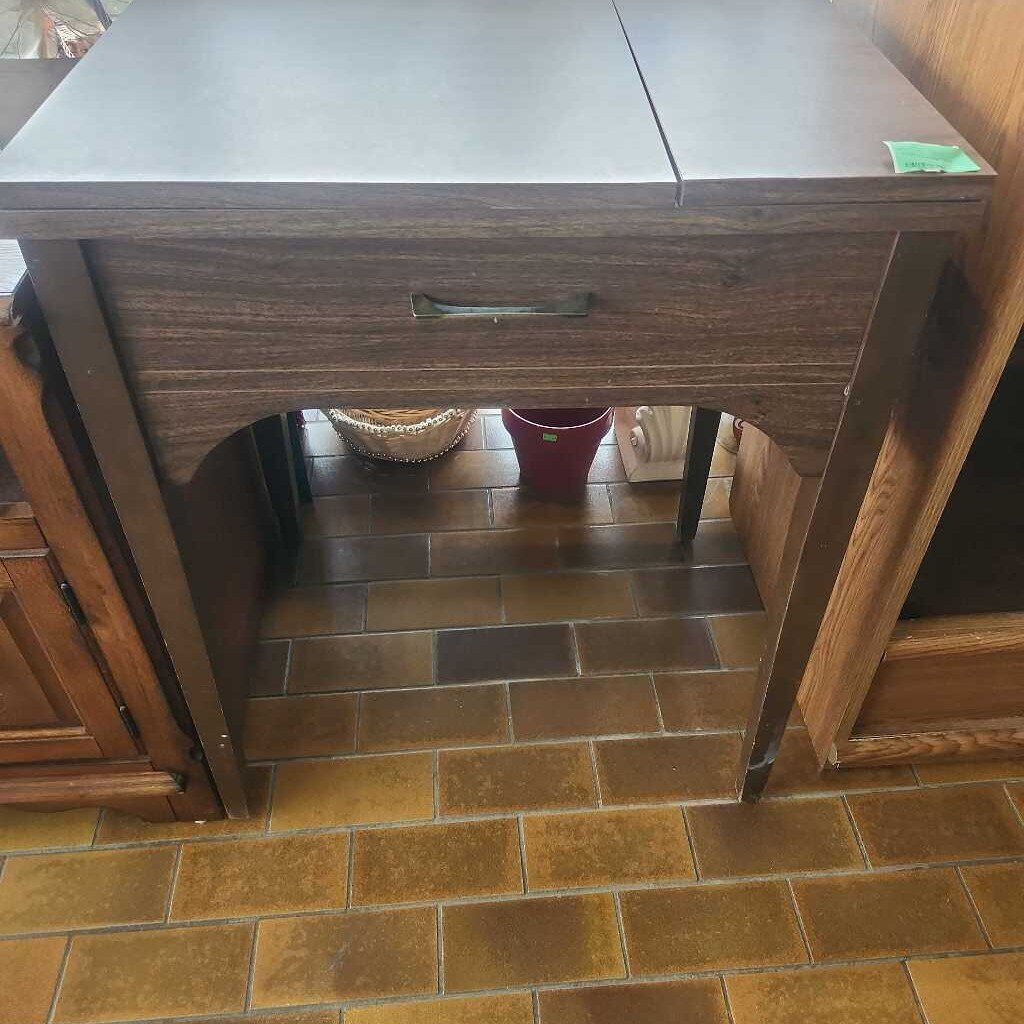 Folding Sewing Table