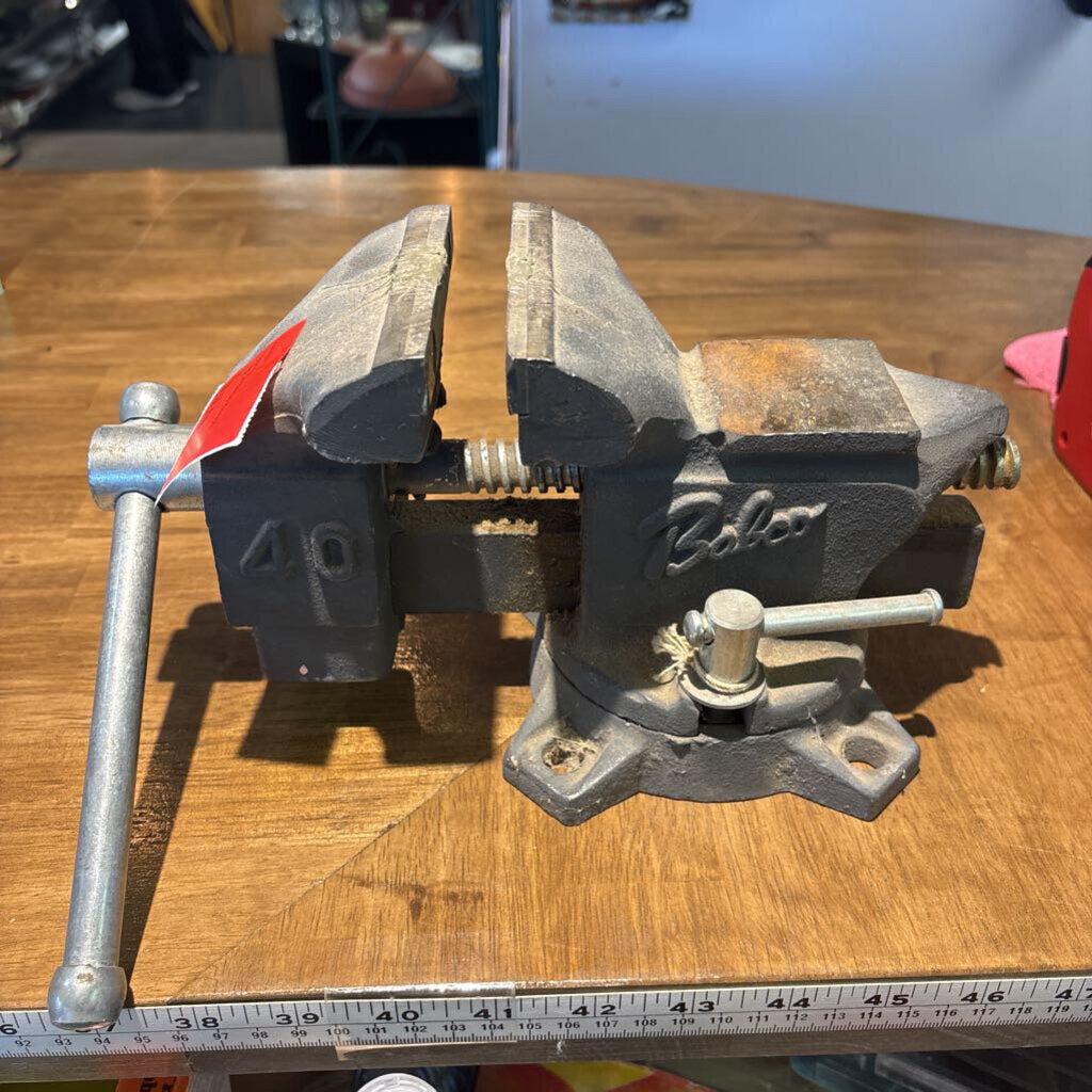 Vintage base bench vise