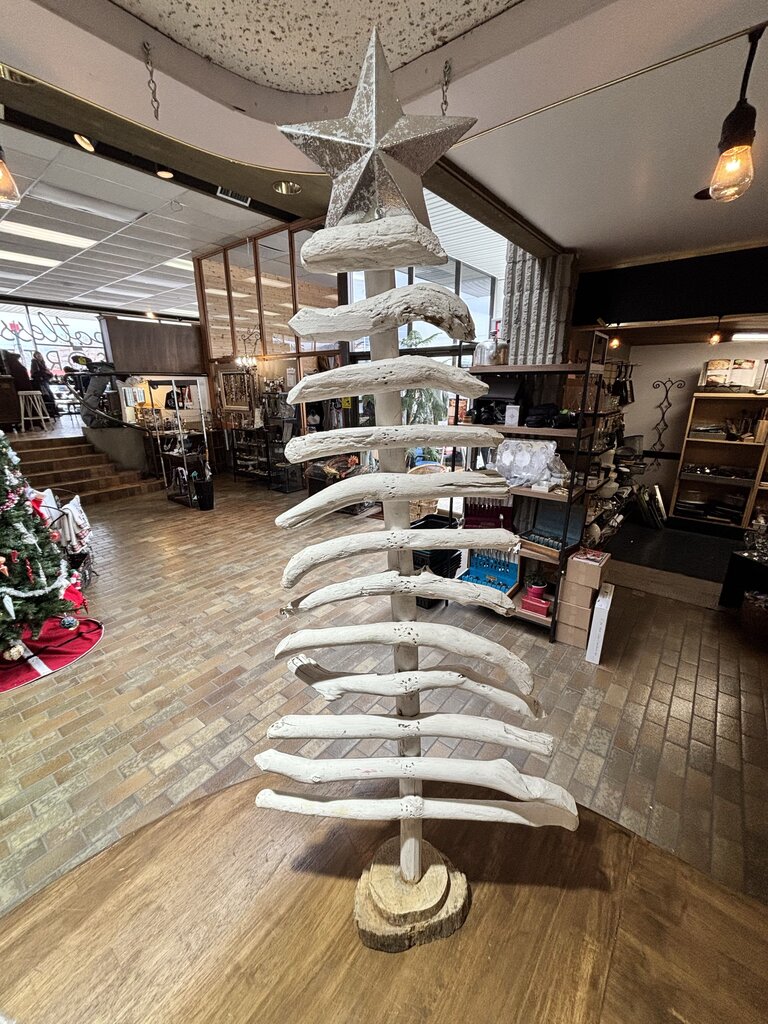Driftwood Christmas tree