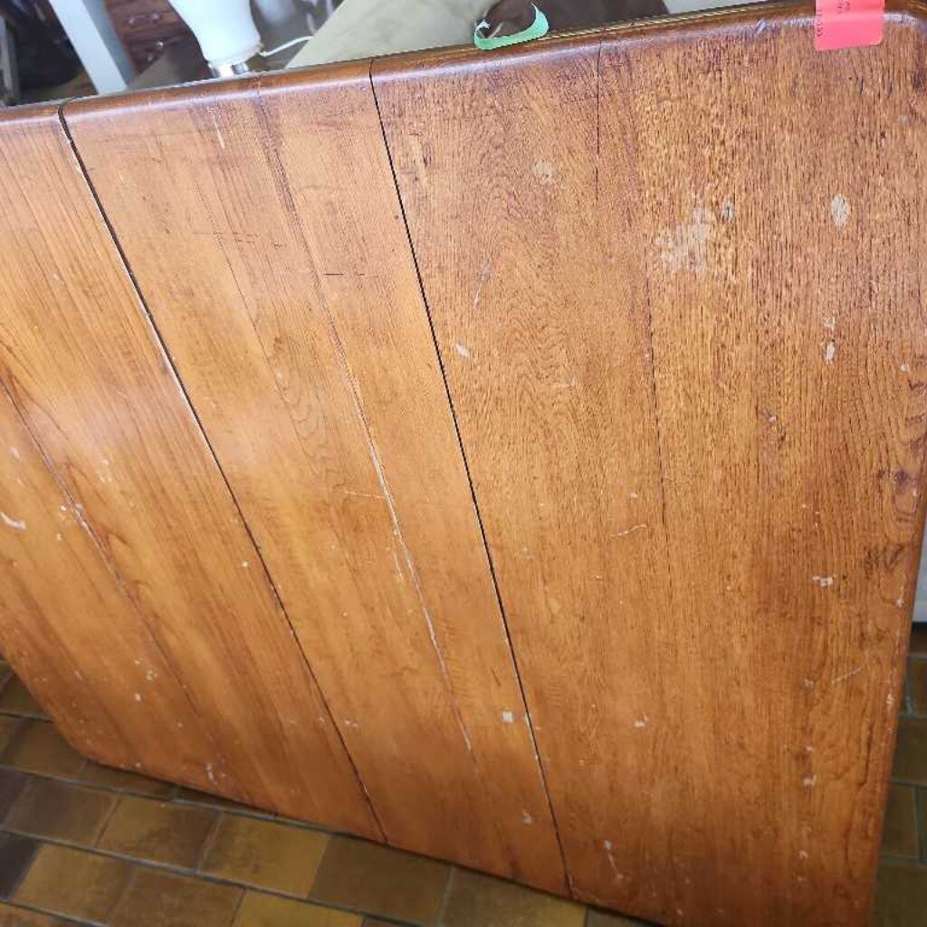 Vintage Oak Veneer Table With 4 Chairs